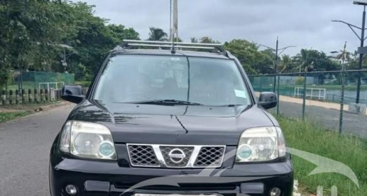 NISSAN X TRAIL 2006