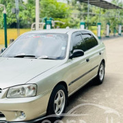 HYUNDAI ACCENT 2001