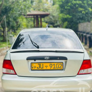HYUNDAI ACCENT 2001