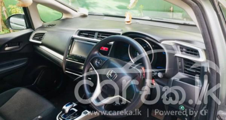 HONDA FIT GP5 2013