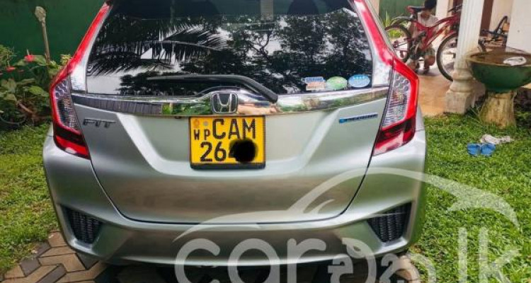 HONDA FIT GP5 2013