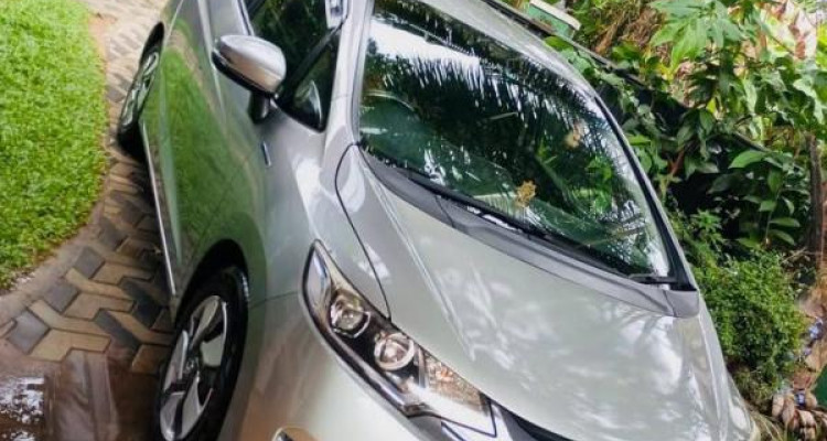 HONDA FIT GP5 2013