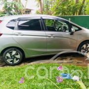 HONDA FIT GP5 2013