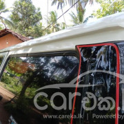 NISSAN CARAVAN 1994