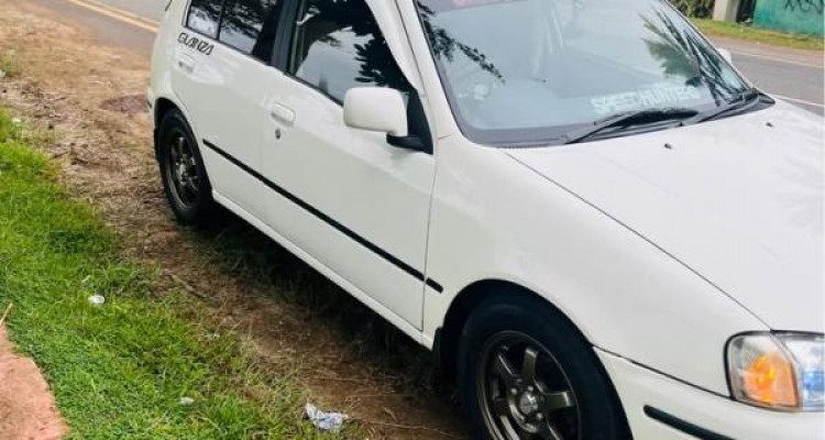 TOYOTA STARLET 1996