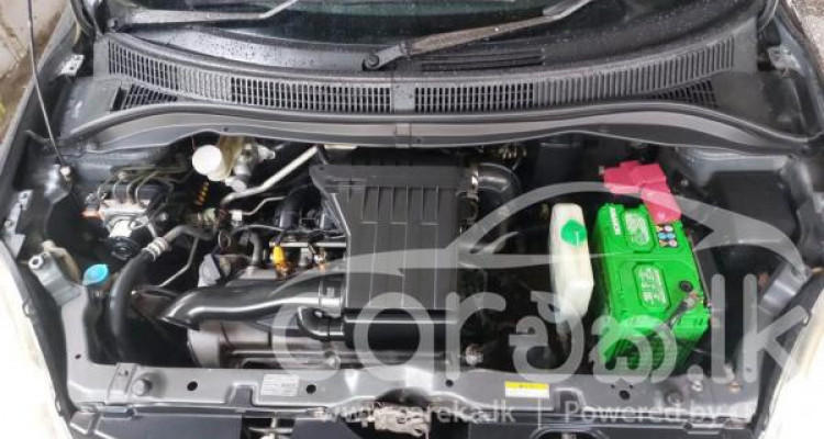 SUZUKI SWIFT 2009