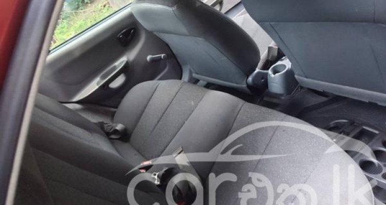 HYUNDAI ACCENT 2001