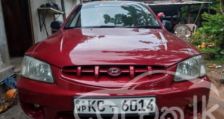 HYUNDAI ACCENT 2001