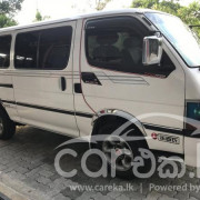 TOYOTA DOLPHIN 1999