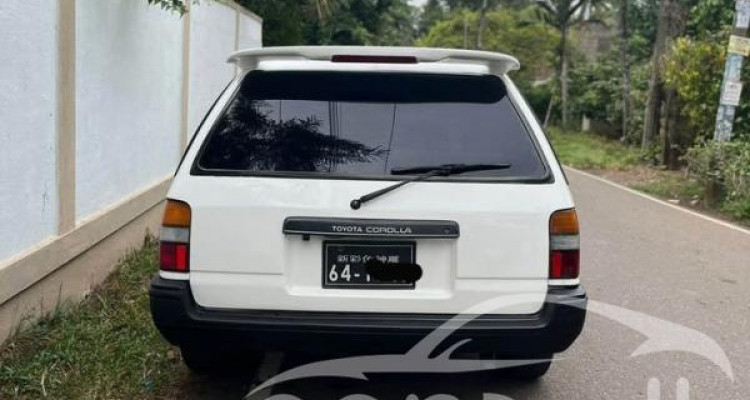 TOYOTA COROLLA 1989