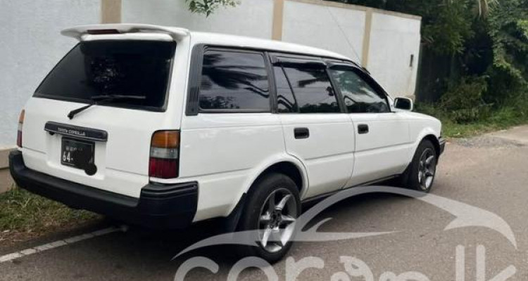 TOYOTA COROLLA 1989
