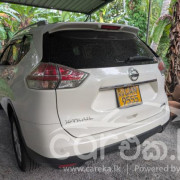 NISSAN X TRAIL 2015