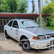MAZDA FAMILIA 1990