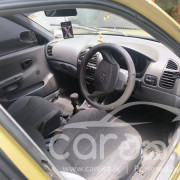HYUNDAI ACCENT 2001