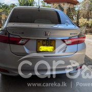 HONDA GRACE 2017