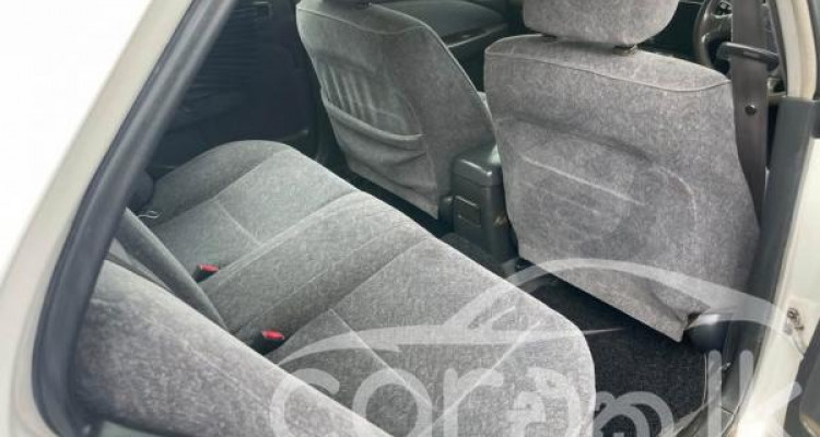 TOYOTA CARINA 2001