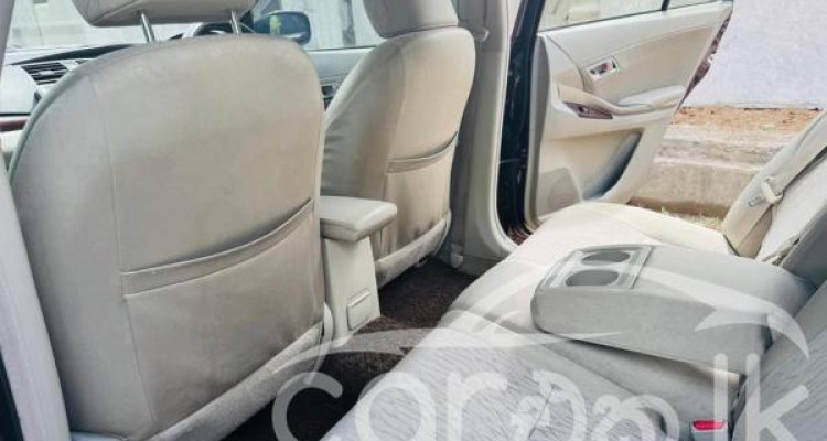 TOYOTA ALLION 2010