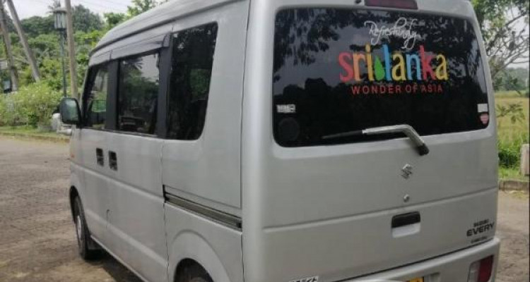 SUZUKI EVERY 2011