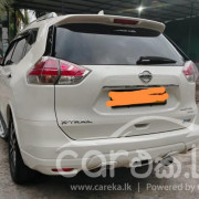 NISSAN X TRAIL 2015