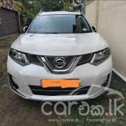 NISSAN X TRAIL 2015