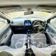 SUZUKI SWIFT 2004