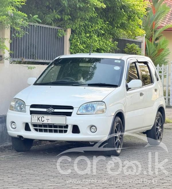 SUZUKI SWIFT 2004