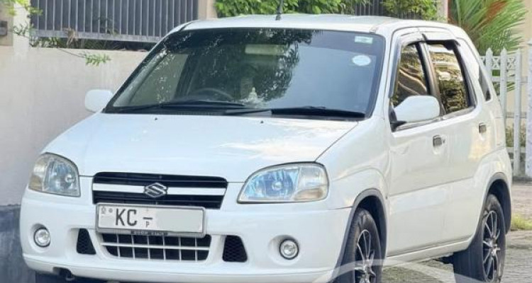 SUZUKI SWIFT 2004