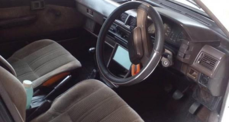 TOYOTA STARLET 1988