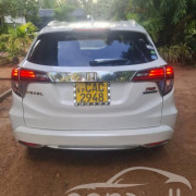 HONDA VEZEL 2014