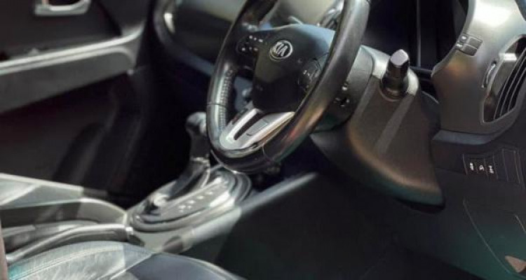 KIA SPORTAGE 2012
