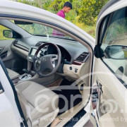 TOYOTA PREMIO 2011