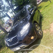 HYUNDAI SANTA FE 2012