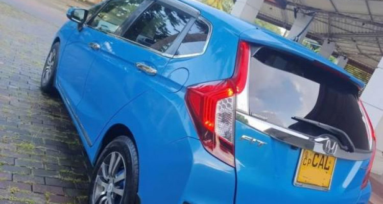 HONDA FIT 2013