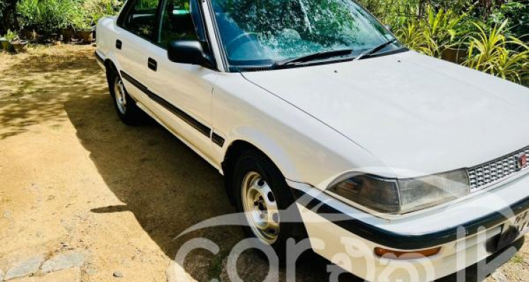 TOYOTA COROLLA CE90 1990