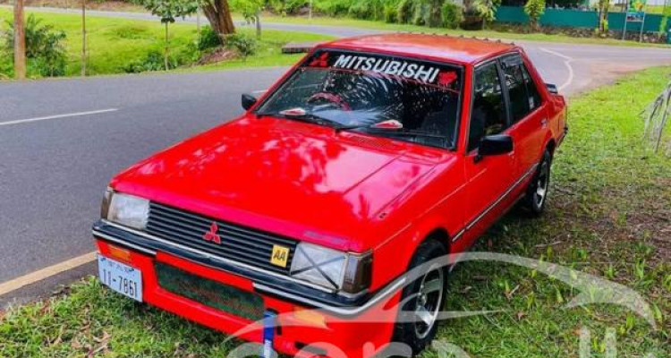 MITSUBISHI LANCER BOX 1981
