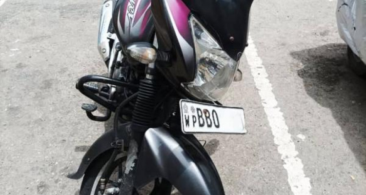 BAJAJ DISCOVER 125 2014