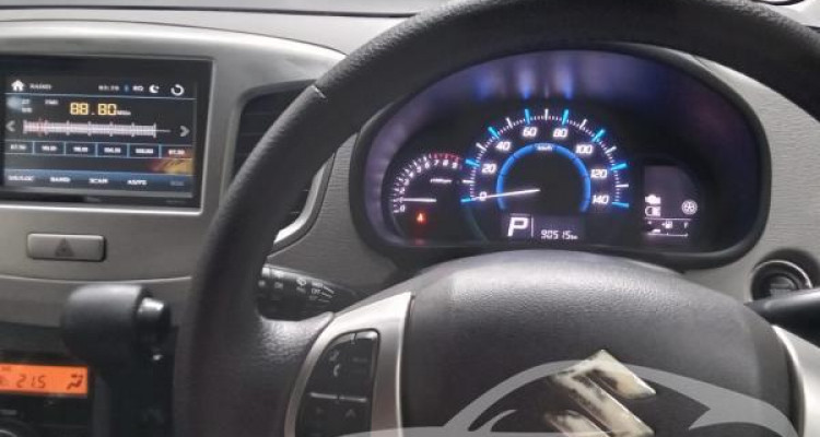 SUZUKI WAGON R 2014