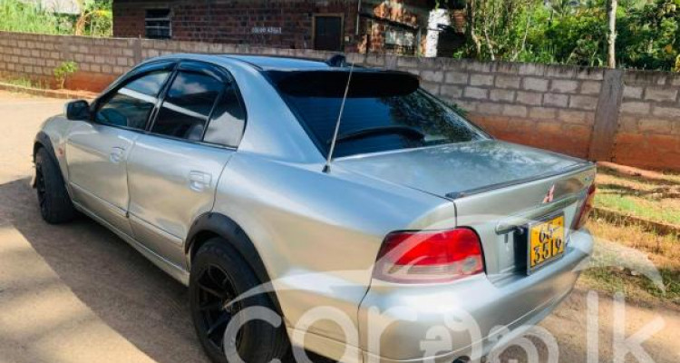 MITSUBISHI GALANT 1998