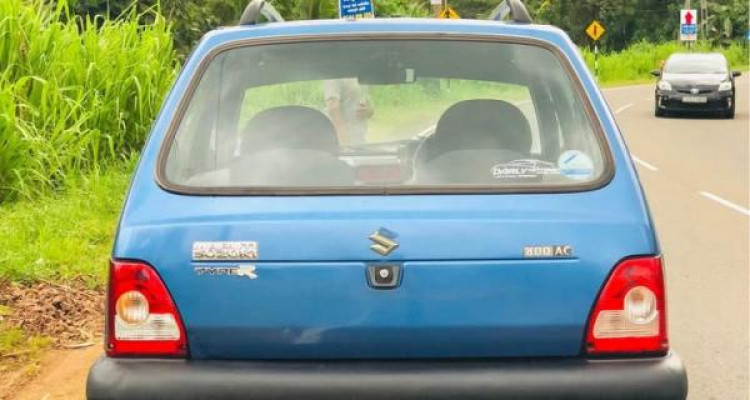 SUZUKI MARUTI 800 2006