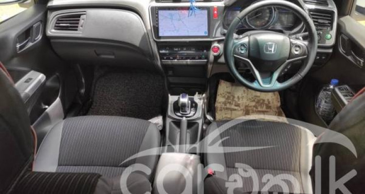 HONDA GRACE 2015