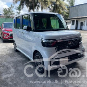 HONDA N-BOX 2023
