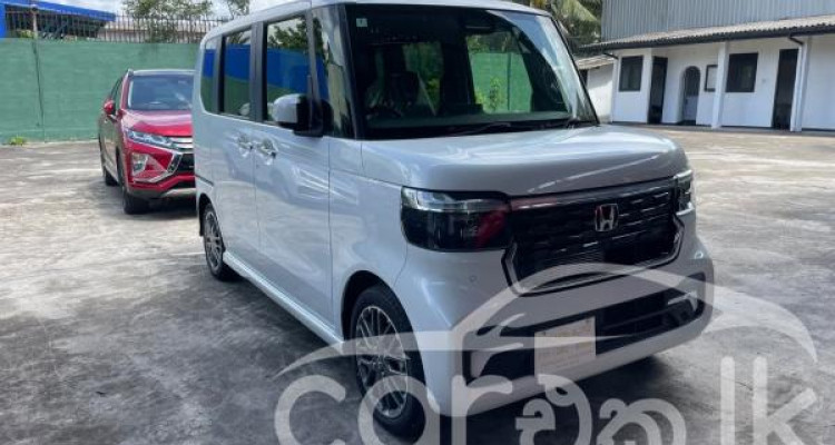 HONDA N-BOX 2023