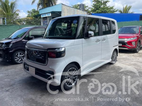 HONDA N-BOX 2023