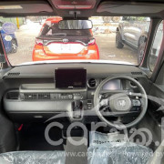 HONDA N-BOX 2023