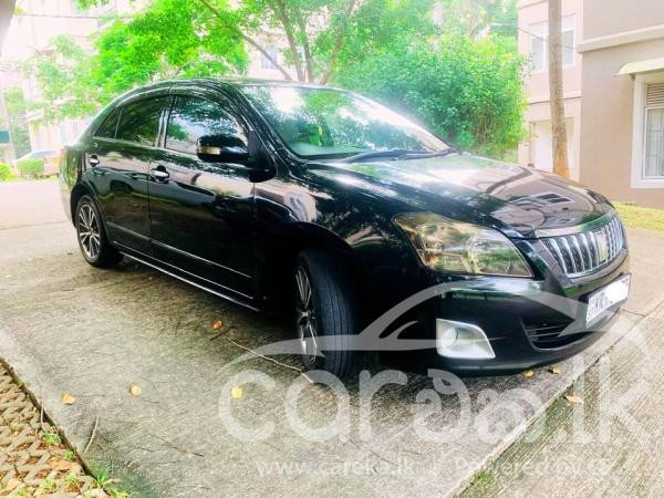 TOYOTA PREMIO 2010