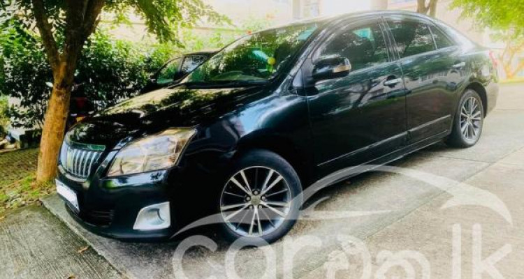 TOYOTA PREMIO 2010