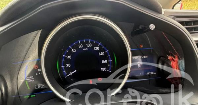 HONDA FIT GP5 2014