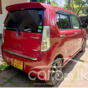 SUZUKI WAGON R 2015