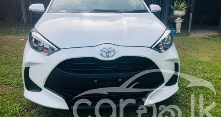 TOYOTA YARIS 2022
