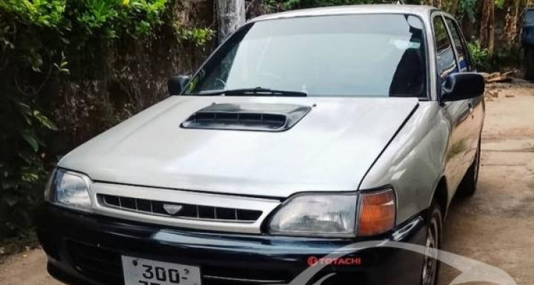 TOYOTA STARLET EP82 GT 1995